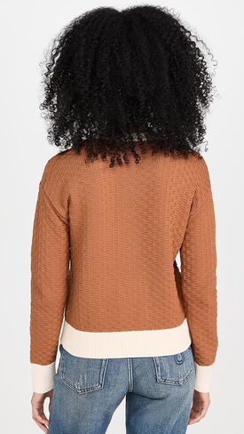 525 سترة نسائية ذات حواف متباينة in Kuwait