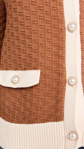 525 سترة نسائية ذات حواف متباينة in Kuwait