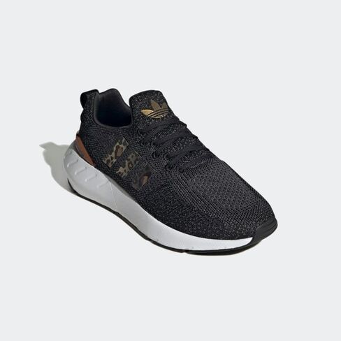Adidas Swift Run 22 Shoes Women's, Black, Size 7.5 in Saudi Arabia
