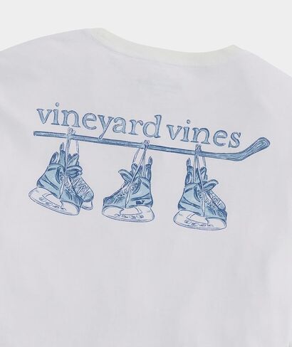تيشيرت رجالي من Vineyard Vines لرياضة الهوكي المرسومة بأكمام طويلة وجيب in Kuwait