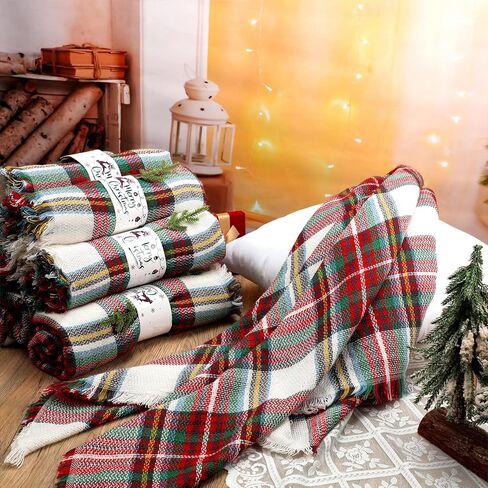 24 عبوة من شال الباشمينا للكريسماس هدايا الحفلات بالجملة مع غلاف عيد ميلاد سعيد وفروع صنوبر صناعية للعطلات in Kuwait