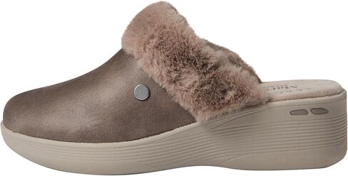 حذاء Skechers النسائي، Martha Stewart Pier-Lite Cozy High Clog in Saudi Arabia