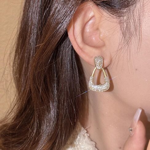 Women's Golden Ear Clips Clip On Earrings for Girls Cubic Zirconia Crystal in Kuwait