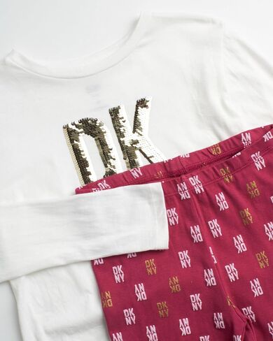 طقم ليجنز للفتيات من DKNY - قطعتين تي شيرت وبنطال ضيق بأكمام طويلة (المقاس: 7-16) in Saudi Arabia