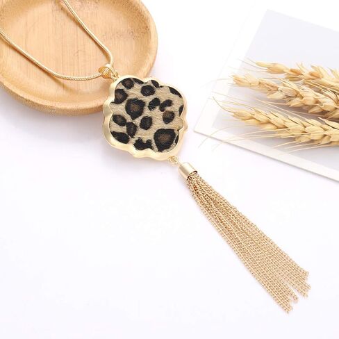 XOCARTIGE Long Necklaces for Women Acrylic Quatrefoil Pendant Necklaces Y Shape Chain Tassel Necklace for Girls in Saudi Arabia