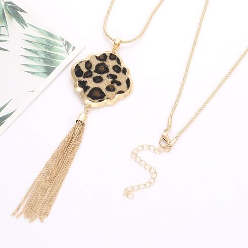 XOCARTIGE Long Necklaces for Women Acrylic Quatrefoil Pendant Necklaces Y Shape Chain Tassel Necklace for Girls in Saudi Arabia