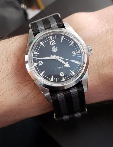 ساعات سان مارتن للرجال، حركة NH35 SN0113W ساعة أوتوماتيكية مع سوار بمشبك فراشة وحزام من النايلون in Kuwait