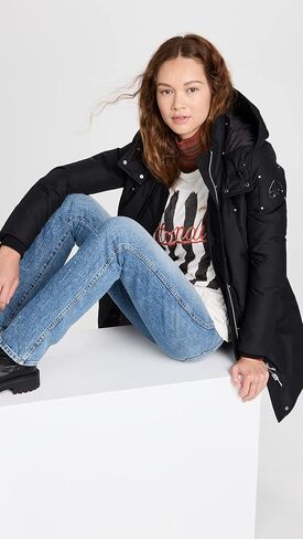 سترة W Cloud للسيدات من Moose Knuckles in Kuwait