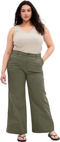 GAP Women's High Rise Girlfriend Wide Leg Khaki in Saudi Arabia