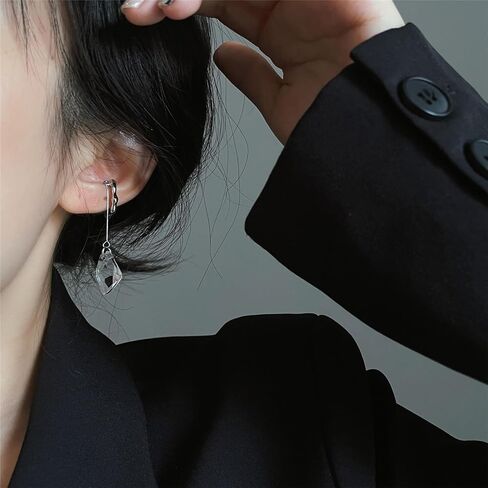 RCHENGYANUIMA Metal Tassel Crystal Geometric Sliver Color Long Ear Bone Clip Ear Cuff for Women Girls Non Piercing Party Jewelry in Kuwait