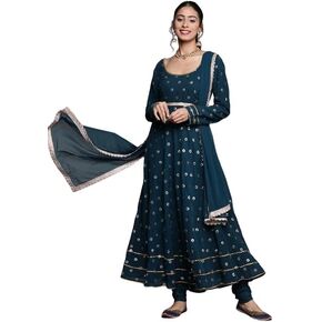 ملابس الحفلات النسائية من DREAMANGEL FASHION، كورتا جورجيت بالترتر مع وشاح in Kuwait