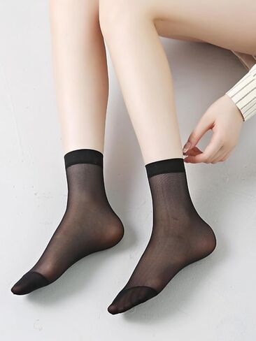 12 زوجًا من الجوارب النسائية الشفافة عالية الكاحل من النايلون، جوارب ضيقة ناعمة مع مقدمة معززة (6 أزواج سوداء، 6 أزواج عارية) in Kuwait