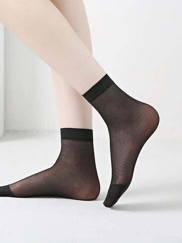 12 زوجًا من الجوارب النسائية الشفافة عالية الكاحل من النايلون، جوارب ضيقة ناعمة مع مقدمة معززة (6 أزواج سوداء، 6 أزواج عارية) in Kuwait