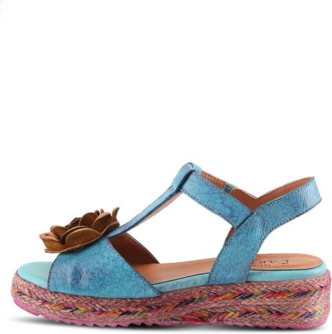 L'Artiste Women's TEMPEST Platform in Kuwait