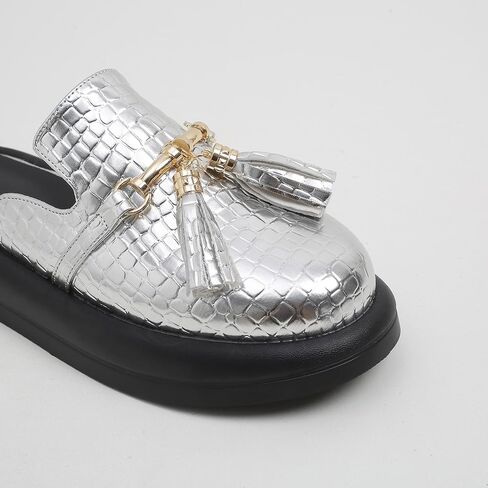 Dumalum البغال للنساء الشقق مغلقة جولة اصبع القدم الانزلاق على الصنادل مريحة المتسكعون الشرائح الأحذية مع سلسلة معدنية ديكور in Kuwait