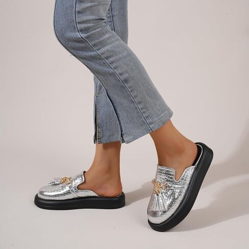 Dumalum البغال للنساء الشقق مغلقة جولة اصبع القدم الانزلاق على الصنادل مريحة المتسكعون الشرائح الأحذية مع سلسلة معدنية ديكور in Kuwait