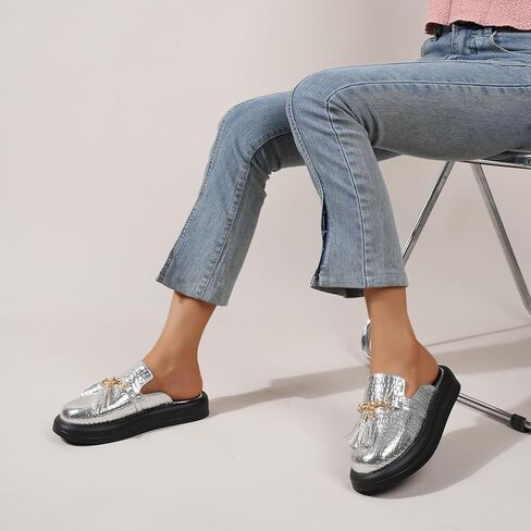 Dumalum البغال للنساء الشقق مغلقة جولة اصبع القدم الانزلاق على الصنادل مريحة المتسكعون الشرائح الأحذية مع سلسلة معدنية ديكور in Kuwait