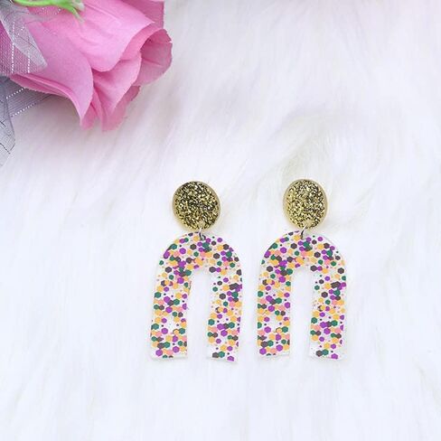 Mardi Gras Earrings for Women, Carnival Theme Mask Feather Lobster Modelling Earrings for Girls,Acrylic Mardi Gras Tassel Dangle Earrings for Holiday Gifts Mardi Gras Outfits Costume Jewelry Accessories in Saudi Arabia