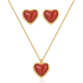 طقم قلادة وأقراط على شكل قلب من العقيق الأبيض من LILIE&WHITE للنساء أقراط وقلادة مجموعة مجوهرات مضادة للحساسية هدية عيد الحب in Kuwait