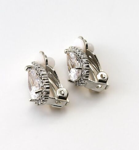 A+O Clip on Earrings, Round Crystal Stud Clip Earrings in Gold, Rose-Gold, Silver in Saudi Arabia