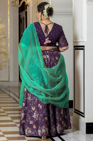 XL LOVE - من Janasya هدايا عيد الحب جورجيت أرجواني مزين بوشاح Lehenga Choli Dupatta in Kuwait