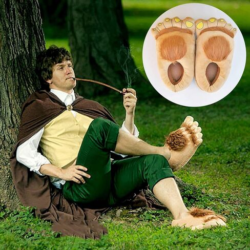 شبشب LIWOWOLI للرجال والنساء ذو ​​الفراء والمغامرة، شباشب مريحة للبالغين للشتاء الدافئ وأقدام الهوبيت in Kuwait