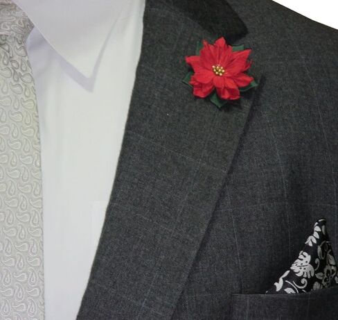 تصميمات بواسطة DH Paper Red Poinsettia Holiday Christmas دبوس برونزي in Kuwait