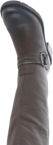 حذاء Hearth Rae النسائي ذو الرقبة العريضة للركبة من Clarks in Kuwait