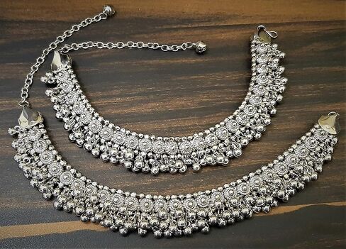 خلخال هندي تقليدي بوليوود من الفضة المؤكسدة مطلي بخرز غونجرو، مجوهرات للنساء والفتيات، نحاس معدني، لؤلؤ in Kuwait