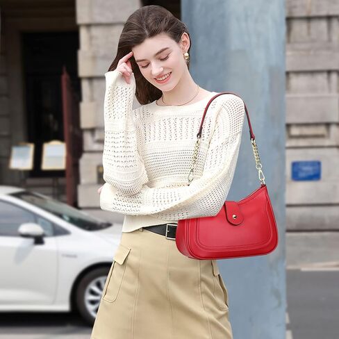 حقائب هوبو صغيرة من الجلد من فوق الأرض للنساء وحقائب كتف ومحفظة كروس in Kuwait