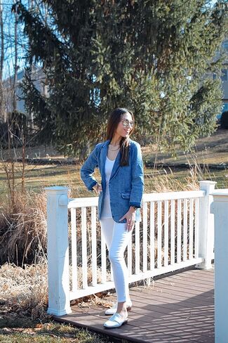 سترة نسائية من Vetinee مفتوحة من الأمام من قماش الدنيم مع طية صدر السترة وأكمام ملفوفة ومغسولة من الجينز in Kuwait