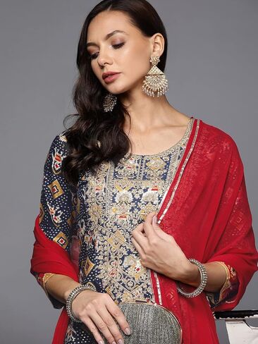 مجموعة INDO ERA الهندية النسائية من مزيج القطن الخردل بزخارف عرقية مطرزة بطول الساق مستقيمة كورتا بالازو مع طقم دوباتا in Kuwait