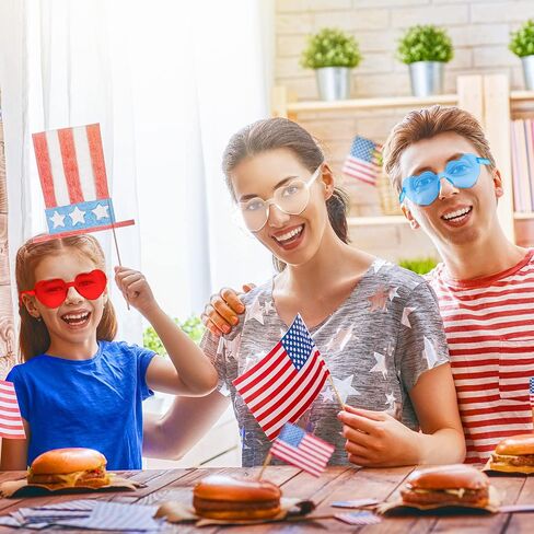 6 أزواج من النظارات الشمسية على شكل قلب عصرية شفافة بلون الحلوى بدون إطار نظارات على شكل قلب بدون إطار لصالح الحفلات in Kuwait