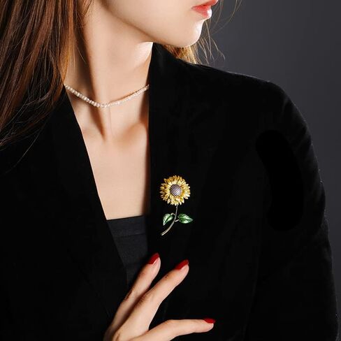 EMEGCY Flower Brooch for Women Girls Flower Rhinestone Brooch Gold Plated Lapel Pin Clothing Accessory Wedding Gift Fashion Jewelry for Mom Wife in Saudi Arabia