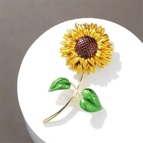 EMEGCY Flower Brooch for Women Girls Flower Rhinestone Brooch Gold Plated Lapel Pin Clothing Accessory Wedding Gift Fashion Jewelry for Mom Wife in Saudi Arabia