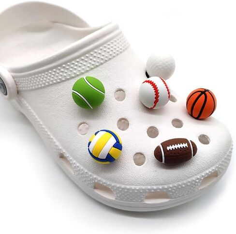 حلية زينة ثلاثية الابعاد لتزيين الاحذية من كيسيسي in Kuwait