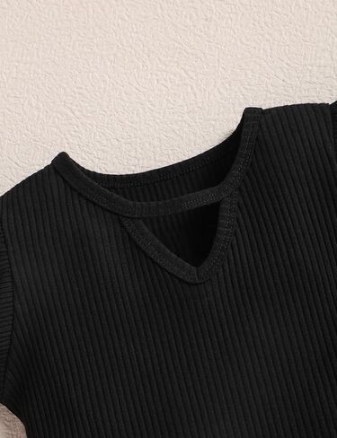 oklady Girl's Summer 2 Piece Outfits Short Sleeve T-shirt Top and Cute Pattern, Floral Short Sets Girls Outfits in Kuwait