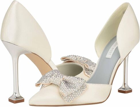 Nine West Women's Fannie Pump in Kuwait