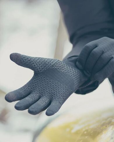 Terramar Womens Extreme Cold Weather Touch Screen Winter Hand Warmers Glove Liner for Men and Women in Saudi Arabia
