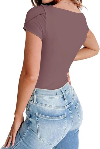 تي شيرت نسائي من PINKMSTYLE برقبة سكوب وأكمام قصيرة ورقبة توليب لطيفة ببطانة مزدوجة تي شيرت صيفي أساسي غير رسمي in Kuwait