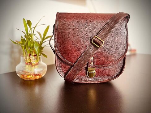 حقائب كتف من الجلد الحضري للنساء حقائب يد صغيرة هدية للنساء الشابات والفتيات في سن المراهقة، 11 بوصة in Kuwait