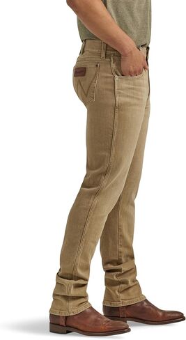 Wrangler Men's Retro Slim Fit Straight Leg Jean, Saddle in Saudi Arabia