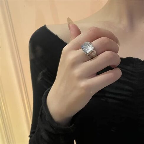 XUSIOAKKM Irregular Natural Raw Stone Ring White Transparent Gemstones Crystal Incision Black Silver Polishing Jewelry White Crystal Bold Cocktail Ring Open Band Trendy Jewelry Gift（Silver，Size9） in Saudi Arabia