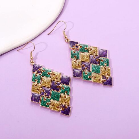 Mardi Gras Earrings for Women Glitter Mask Carnival Drop Earrings Wine Bottle Fleur De Lis Dangle Earrings Carnival Holiday Jewelry Gifts in Kuwait