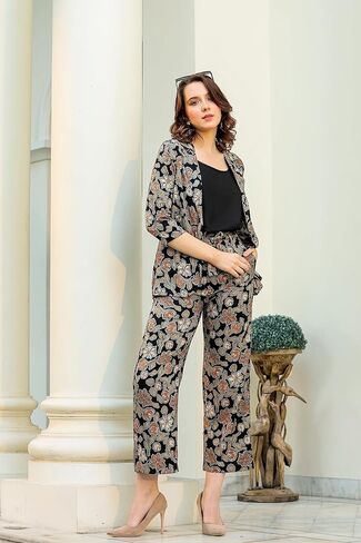 طقم من القطن برقبة دائرية مطبوعة كاجوال للنساء من FASHION DWAR، بطانة داخلية سوداء، بنطال وستره مطبوعة - متعدد الألوان in Kuwait