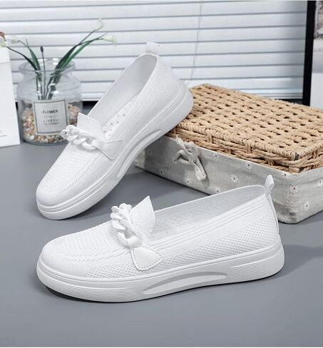 Fenlogft Womens Round Toe Wide Shoes Breathable Lightweight Loafers for Elderly Women Walking Nurse Work Flat Slip-On Shoes in Kuwait