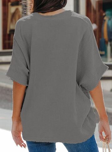 قمصان Dokotoo النسائية الكاجوال بأكمام قصيرة ورقبة على شكل حرف V وبلوزات علوية كبيرة الحجم in Kuwait