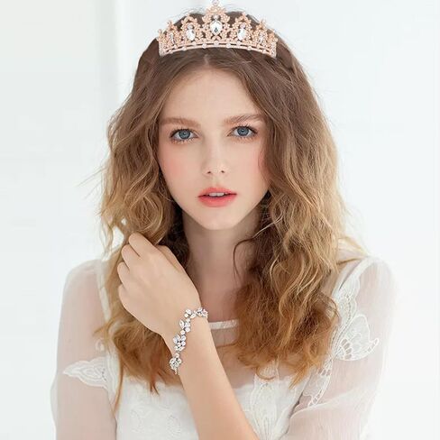 KICOSY الأحمر عيد ميلاد تاج عيد ميلاد فتاة وشاح عيد ميلاد تاج للفتيات عيد ميلاد وشاح للنساء عيد ميلاد تاج ووشاح زينة عيد ميلاد سعيد للنساء هدايا عيد ميلاد للنساء الصداقة in Kuwait