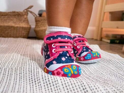 ENARI girls Sneaker in Saudi Arabia