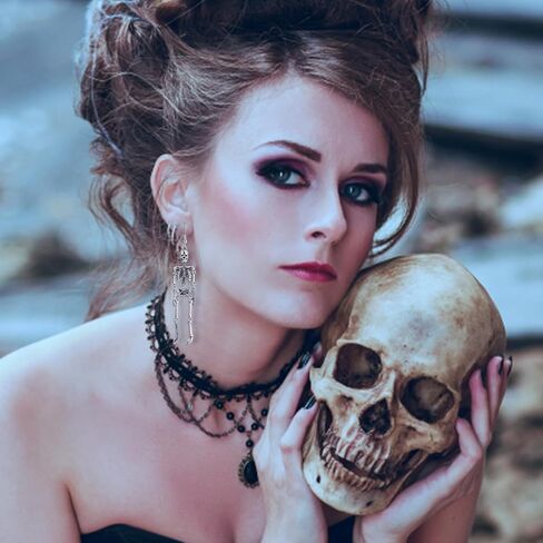 yolev الجمجمة أقراط للرجال النساء صوتها الهيكل العظمي طويل الأذن انخفاض الأقراط مسمار هالوين زي الاكسسوارات الأقراط مخيف هالوين حزب الأقراط هالوين للنساء الفتيات in Kuwait